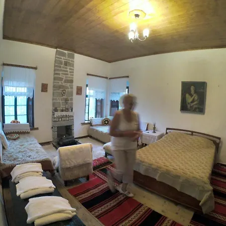 Traditional Guest house Permet