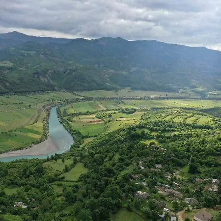 Traditional Pensionat Përmet