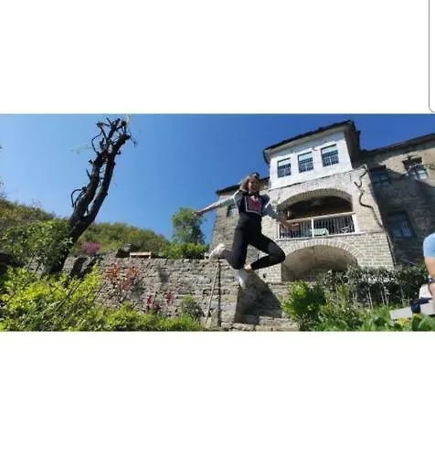 Traditional 게스트하우스 Përmet