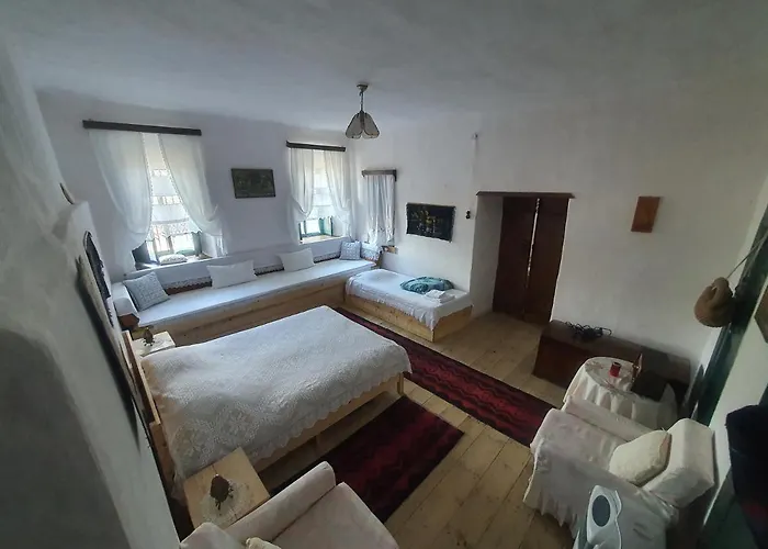 Pensión Traditional Përmet