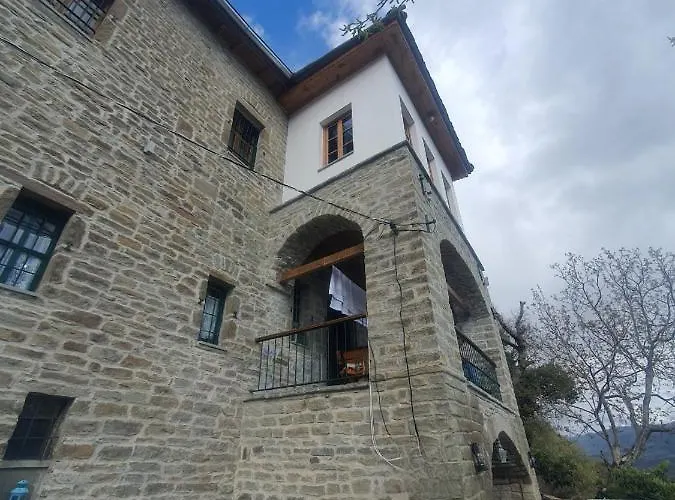 Traditional Pensión