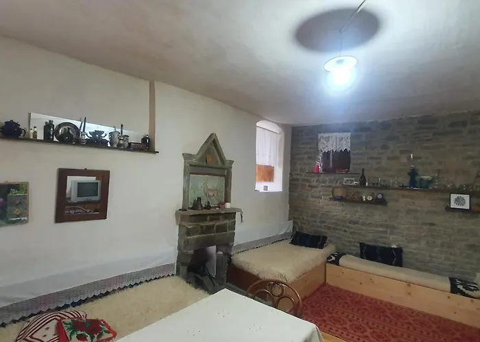 Traditional Pensión *