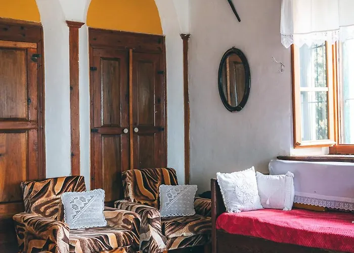 Traditional * Përmet