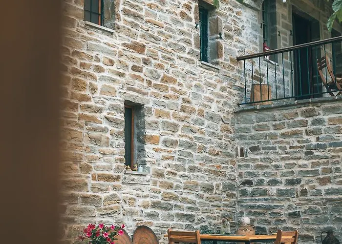 Traditional Pensión