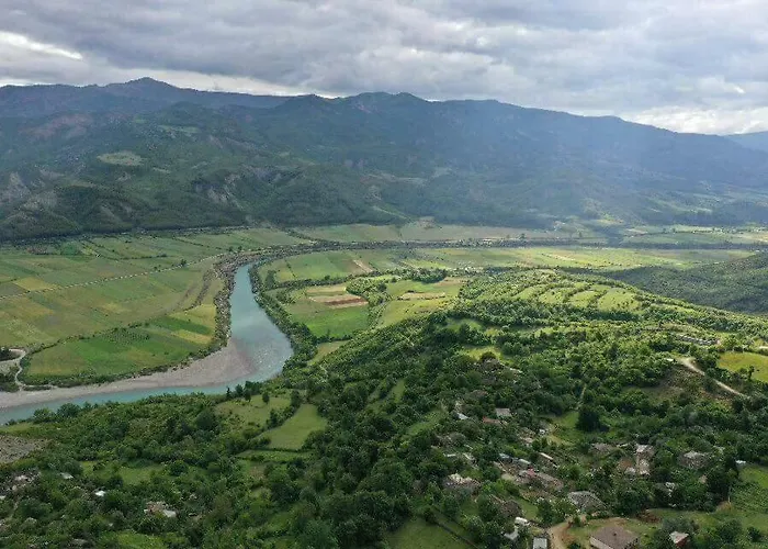 Traditional Pensión Përmet